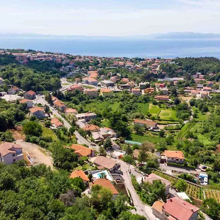 Apartament Srok With Pool *